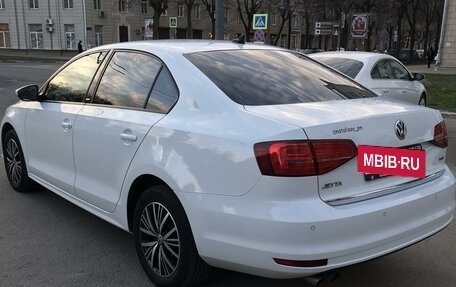 Volkswagen Jetta VI, 2017 год, 1 870 000 рублей, 3 фотография