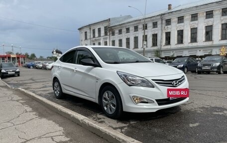 Hyundai Solaris II рестайлинг, 2016 год, 1 210 000 рублей, 2 фотография