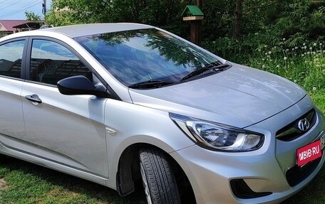 Hyundai Solaris II рестайлинг, 2013 год, 1 070 000 рублей, 1 фотография