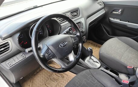 KIA Rio III рестайлинг, 2013 год, 1 199 990 рублей, 8 фотография