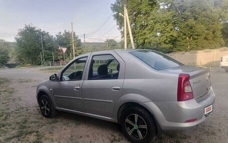 Renault Logan I, 2011 год, 420 000 рублей, 2 фотография