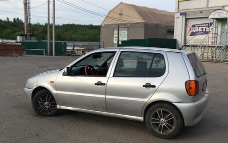 Volkswagen Polo III рестайлинг, 1998 год, 270 000 рублей, 5 фотография