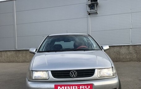 Volkswagen Polo III рестайлинг, 1998 год, 270 000 рублей, 6 фотография