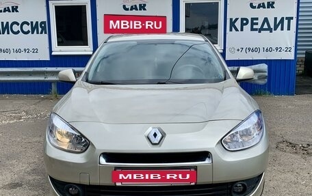 Renault Fluence I, 2010 год, 750 000 рублей, 2 фотография