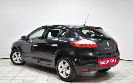 Renault Megane III, 2011 год, 859 000 рублей, 2 фотография