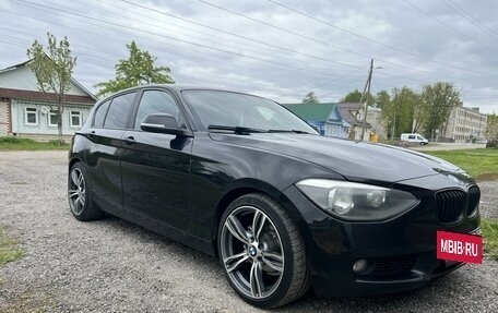 BMW 1 серия, 2012 год, 1 400 000 рублей, 2 фотография