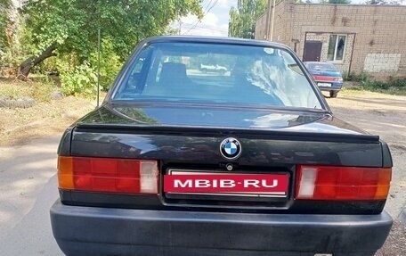 BMW 3 серия, 1986 год, 750 000 рублей, 3 фотография
