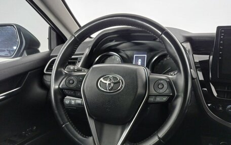 Toyota Camry, 2021 год, 3 450 000 рублей, 9 фотография
