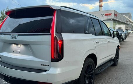 Cadillac Escalade V, 2023 год, 18 000 000 рублей, 4 фотография