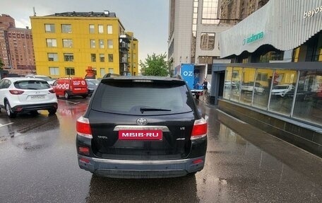 Toyota Highlander III, 2012 год, 2 200 000 рублей, 3 фотография