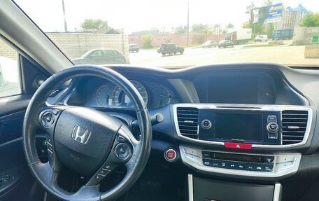 Honda Accord IX рестайлинг, 2013 год, 1 520 000 рублей, 12 фотография