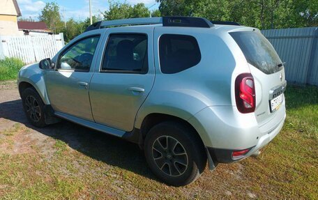 Renault Duster I рестайлинг, 2017 год, 1 600 000 рублей, 3 фотография