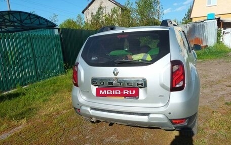 Renault Duster I рестайлинг, 2017 год, 1 600 000 рублей, 4 фотография