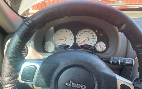 Jeep Liberty (North America) I, 2003 год, 600 000 рублей, 16 фотография