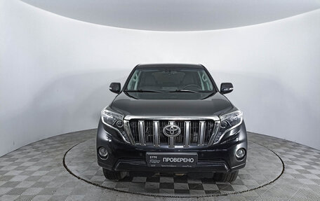 Toyota Land Cruiser Prado 150 рестайлинг 2, 2014 год, 3 849 000 рублей, 2 фотография