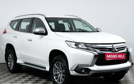 Mitsubishi Pajero Sport III рестайлинг, 2018 год, 3 000 000 рублей, 3 фотография