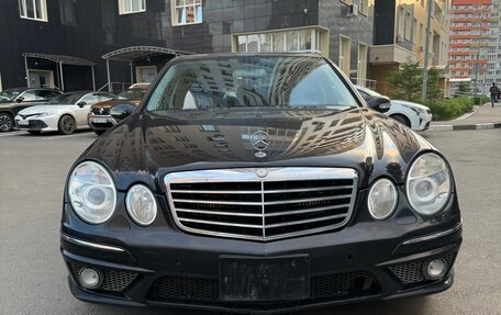 Mercedes-Benz E-Класс, 2004 год, 1 350 000 рублей, 1 фотография