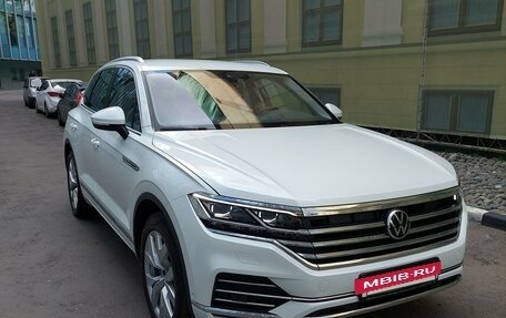 Volkswagen Touareg III, 2021 год, 8 000 000 рублей, 3 фотография