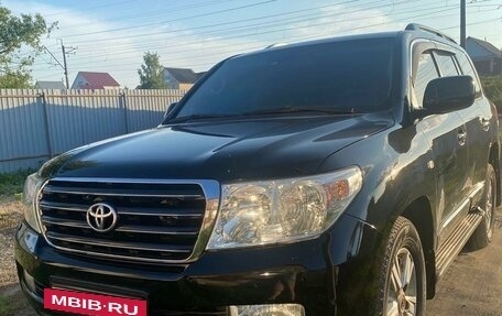 Toyota Land Cruiser 200, 2008 год, 2 999 999 рублей, 2 фотография