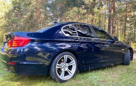 BMW 5 серия, 2010 год, 1 560 000 рублей, 8 фотография