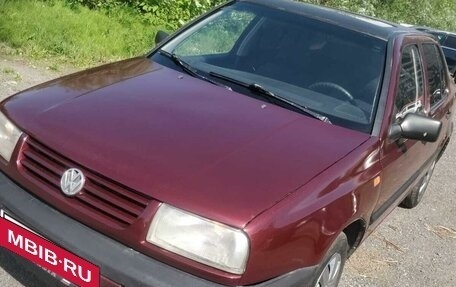 Volkswagen Vento, 1993 год, 190 000 рублей, 8 фотография