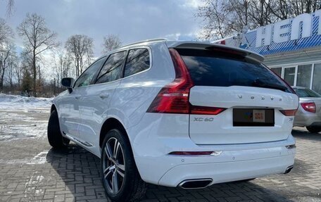 Volvo XC60 II, 2019 год, 3 700 000 рублей, 2 фотография