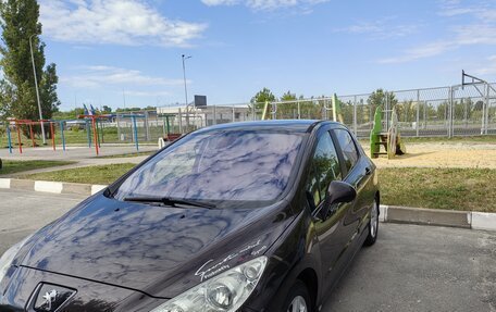 Peugeot 308 II, 2011 год, 830 000 рублей, 2 фотография
