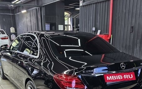 Mercedes-Benz E-Класс, 2017 год, 4 600 000 рублей, 13 фотография