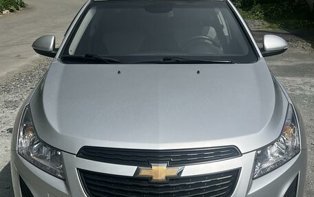 Chevrolet Cruze II, 2014 год, 1 099 000 рублей, 2 фотография