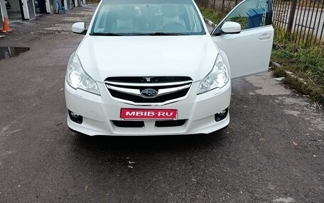 Subaru Legacy VII, 2011 год, 850 000 рублей, 1 фотография