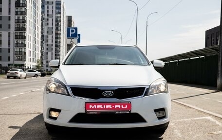 KIA cee'd I рестайлинг, 2010 год, 888 888 рублей, 6 фотография