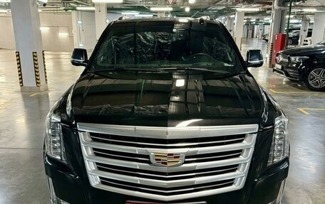 Cadillac Escalade IV, 2020 год, 8 990 000 рублей, 2 фотография