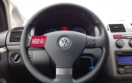 Volkswagen Touran III, 2010 год, 860 000 рублей, 14 фотография