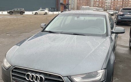 Audi A4, 2012 год, 1 750 000 рублей, 2 фотография