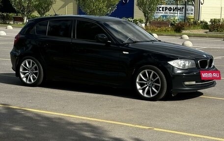 BMW 1 серия, 2011 год, 1 060 000 рублей, 7 фотография