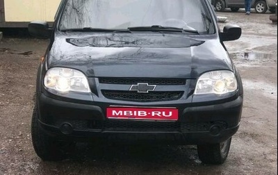 Chevrolet Niva I рестайлинг, 2011 год, 590 000 рублей, 1 фотография