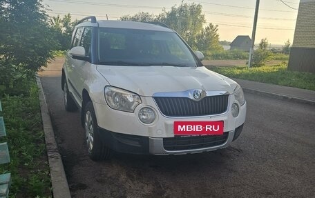 Skoda Yeti I рестайлинг, 2012 год, 855 000 рублей, 3 фотография