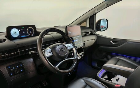 Hyundai Staria, 2021 год, 5 999 000 рублей, 9 фотография