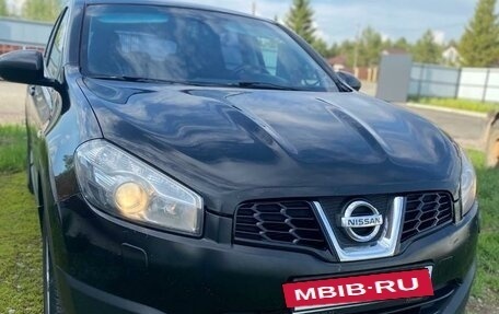 Nissan Qashqai, 2010 год, 1 300 000 рублей, 2 фотография