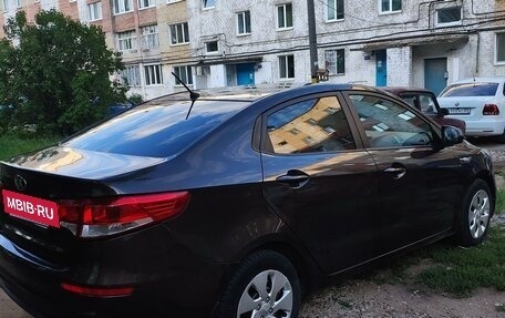 KIA Rio III рестайлинг, 2015 год, 1 050 000 рублей, 5 фотография