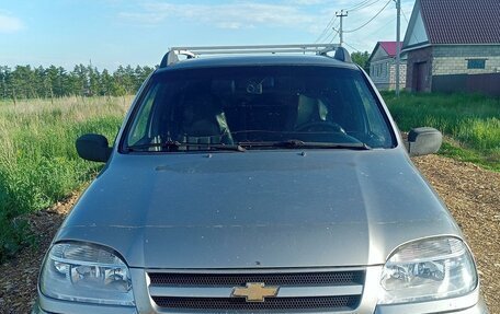 Chevrolet Niva I рестайлинг, 2007 год, 430 000 рублей, 2 фотография