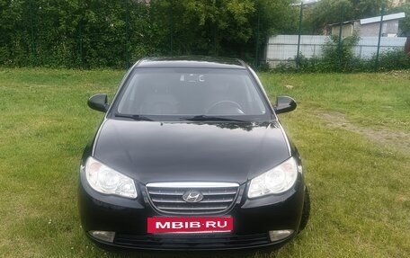 Hyundai Elantra IV, 2009 год, 800 000 рублей, 2 фотография