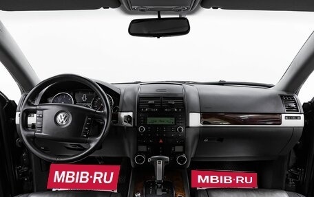 Volkswagen Touareg III, 2010 год, 1 395 000 рублей, 8 фотография