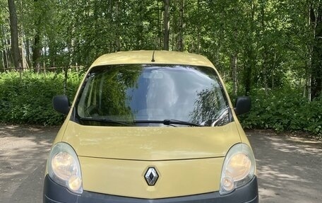 Renault Kangoo II рестайлинг, 2011 год, 620 000 рублей, 2 фотография