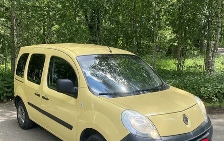 Renault Kangoo II рестайлинг, 2011 год, 620 000 рублей, 3 фотография