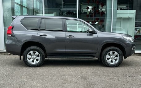 Toyota Land Cruiser Prado 150 рестайлинг 2, 2020 год, 5 395 000 рублей, 5 фотография