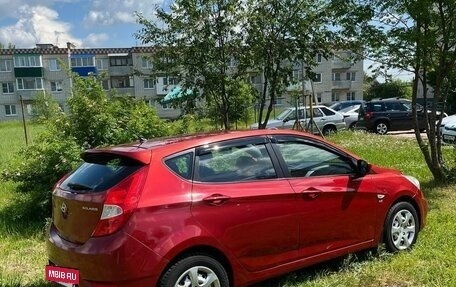 Hyundai Solaris II рестайлинг, 2012 год, 840 000 рублей, 5 фотография