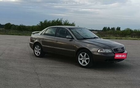 Audi A4, 1997 год, 370 000 рублей, 2 фотография