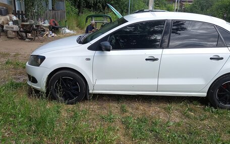 Volkswagen Polo VI (EU Market), 2014 год, 860 000 рублей, 4 фотография