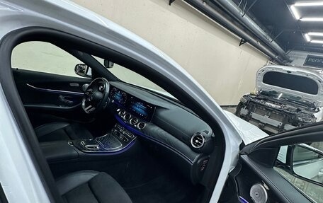 Mercedes-Benz E-Класс, 2021 год, 5 200 000 рублей, 8 фотография